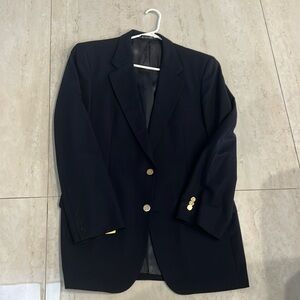 Burberry men’s blazer, pit pit 21 inches, shoulders18’